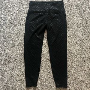 Women’s Old Navy athletic pants